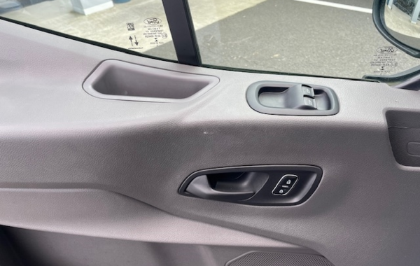 ford-transit-2t-fg-t330-l3h2-2-0-ecoblue-130ch-s-s-ambiente - 920484713