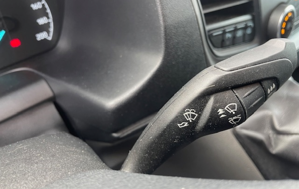 ford-transit-2t-fg-t330-l3h2-2-0-ecoblue-130ch-s-s-ambiente - 920504713