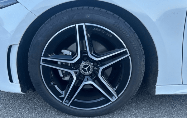 mercedes-classe-a-180-d-116ch-amg-line-8g-dct - 921654713