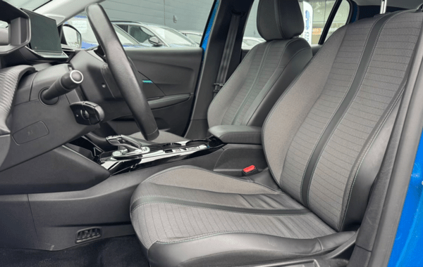 peugeot-208-e-208-136ch-allure - 921774713