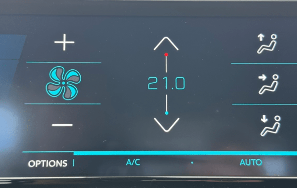 peugeot-208-e-208-136ch-allure - 921774713