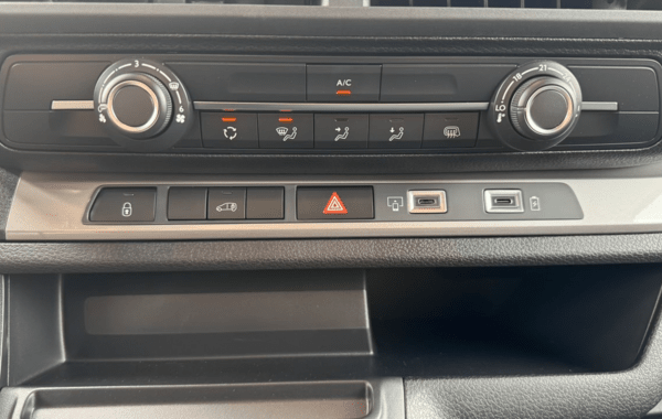 citroen-jumpy-fg-m-2-0-bluehdi-180ch-s-s-eat8 - 921804713