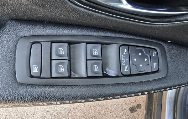 renault-scenic-iv-1-3-tce-140ch-fap-limited - 922204713