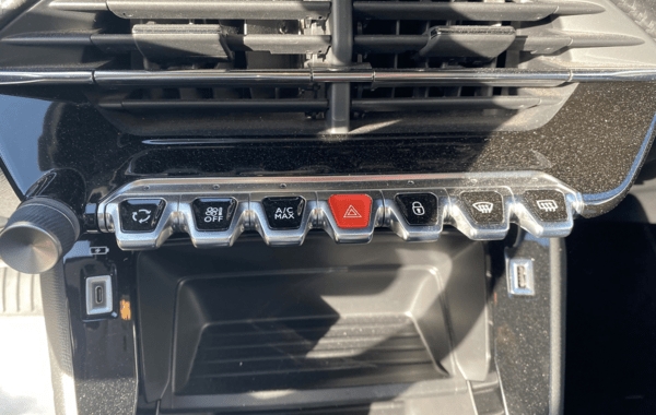 peugeot-208-e-208-136ch-style - 922554713