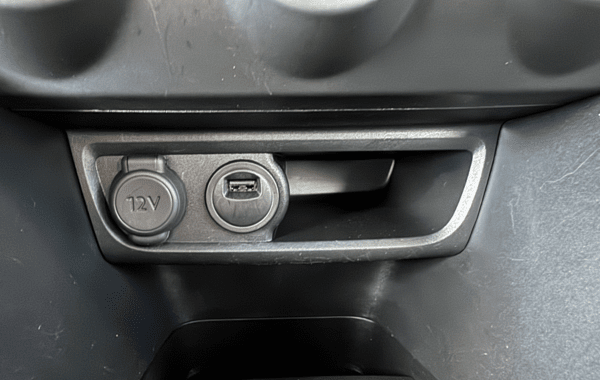 peugeot-208-affaire-1-2-puretech-82ch-s-s-premium-pack-euro6c - 922594713