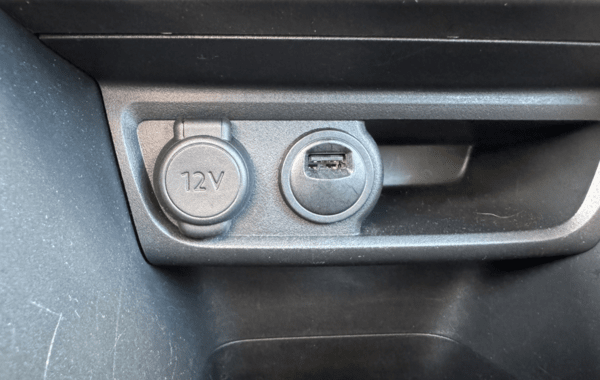 peugeot-208-affaire-1-2-puretech-82ch-s-s-premium-pack-euro6c - 922634713