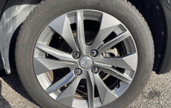 peugeot-208-e-208-136ch-allure - 922724713