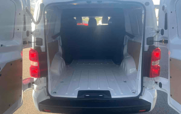 peugeot-expert-fg-xl-2-0-bluehdi-180ch-s-s-cabine-approfondie-fixe-eat8 - 922874713