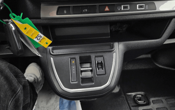 peugeot-expert-fg-m-2-0-bluehdi-180ch-s-s-eat8 - 922944713