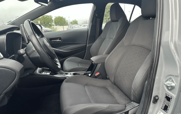 toyota-corolla-122h-dynamic-business-my19 - 923124713