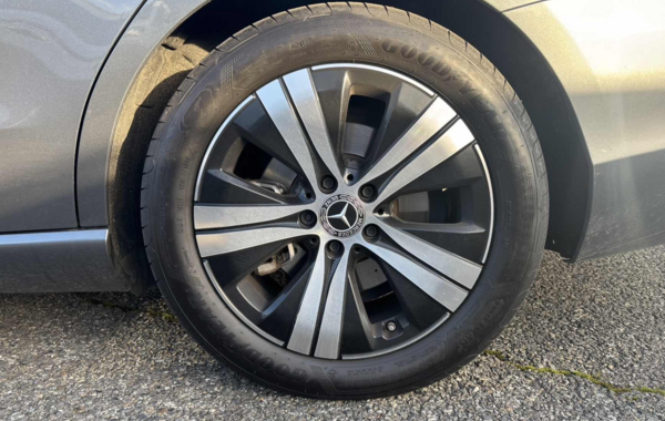 mercedes-classe-c-220-d-200ch-avantgarde-line - 923284713