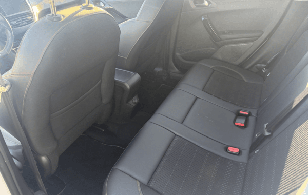 peugeot-2008-1-2-turbo-130ch-e6-c-gt-line-s-s-eat6 - 923904713