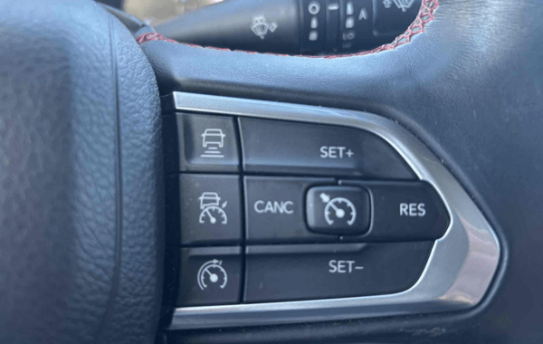 jeep-compass-1-3-turbo-t4-240ch-phev-4xe-trailhawk-at6-eawd - 924214713