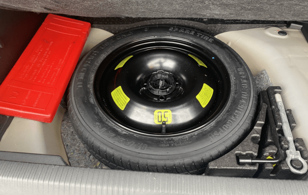 peugeot-2008-1-2-puretech-130ch-s-s-allure - 924534713