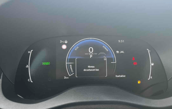 toyota-yaris-cross-130h-design-my25 - 924624713