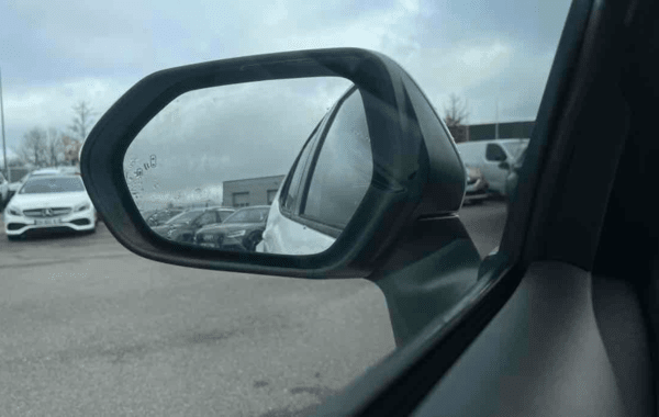 toyota-yaris-cross-130h-design-my25 - 924624713