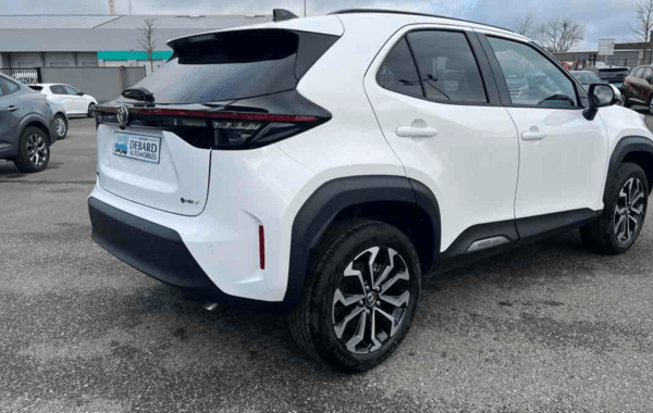 toyota-yaris-cross-130h-design-my25 - 924624713