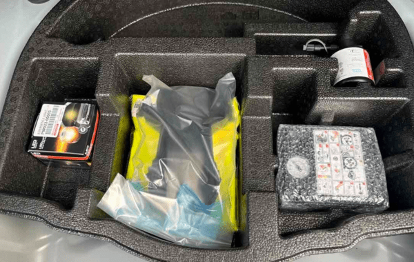 toyota-yaris-cross-130h-design-my25 - 924644713