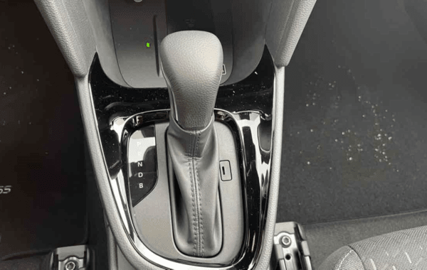 toyota-yaris-cross-130h-design-my25 - 924644713