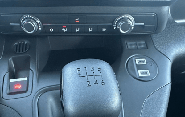 citroen-berlingo-taille-m-1-5-bluehdi-100ch-s-s-plus-n1 - 925074713