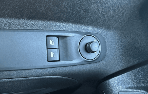 citroen-berlingo-taille-m-1-5-bluehdi-100ch-s-s-plus-n1 - 925074713