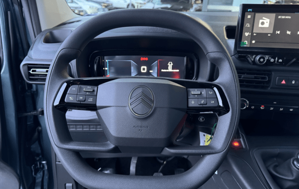 citroen-berlingo-taille-m-1-5-bluehdi-100ch-s-s-plus-n1 - 925084713