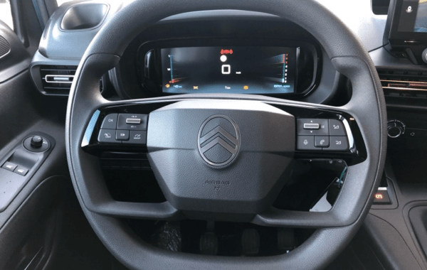 citroen-berlingo-taille-m-1-5-bluehdi-100ch-s-s-plus-n1 - 925114713