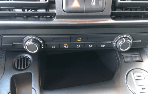 citroen-berlingo-taille-m-1-5-bluehdi-100ch-s-s-plus-n1 - 925114713