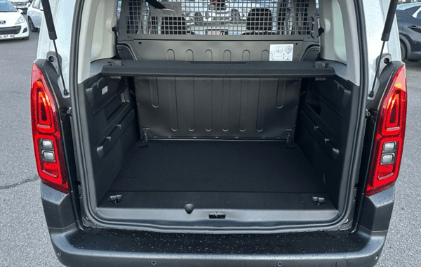 citroen-berlingo-taille-m-1-5-bluehdi-100ch-s-s-plus-n1 - 925174713