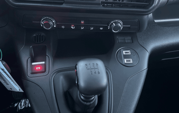 citroen-berlingo-taille-m-1-5-bluehdi-100ch-s-s-plus-n1 - 925174713