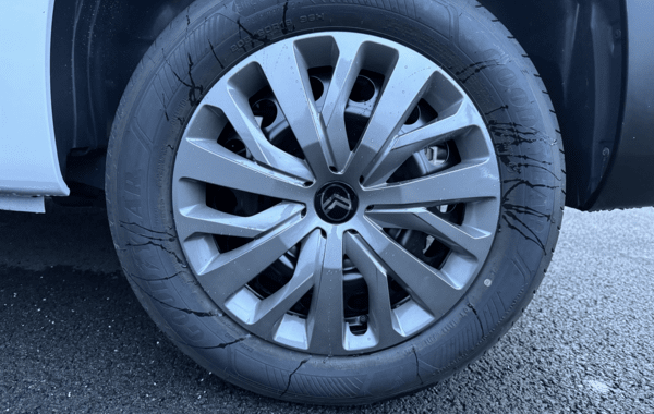 citroen-berlingo-taille-m-1-5-bluehdi-100ch-s-s-plus-n1 - 925244713