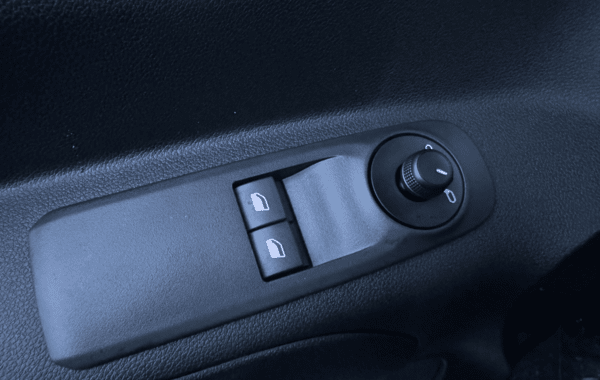 citroen-berlingo-taille-m-1-5-bluehdi-100ch-s-s-plus-n1 - 925254713