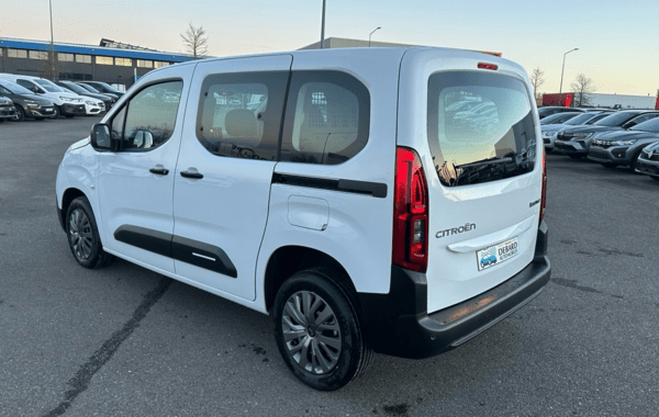 citroen-berlingo-taille-m-1-5-bluehdi-100ch-s-s-plus-n1 - 925264713