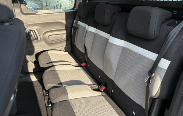 citroen-berlingo-taille-m-1-5-bluehdi-130ch-s-s-plus-5-places - 925334713