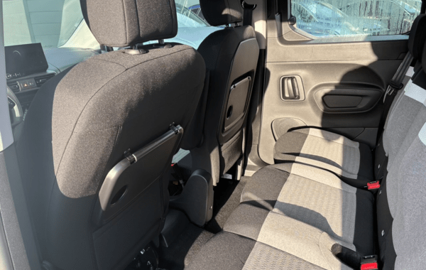 citroen-berlingo-taille-m-1-5-bluehdi-130ch-s-s-plus-5-places - 925334713