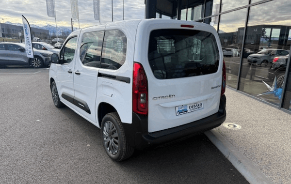 citroen-berlingo-taille-m-1-5-bluehdi-130ch-s-s-plus-5-places - 925354713