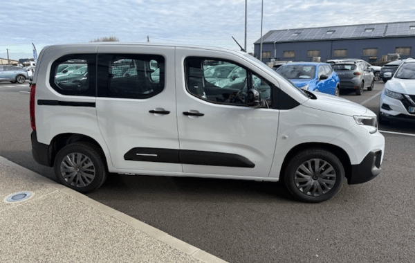 citroen-berlingo-taille-m-1-5-bluehdi-130ch-s-s-plus-5-places - 925384713