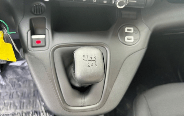 citroen-berlingo-taille-m-1-5-bluehdi-130ch-s-s-plus-5-places - 925384713