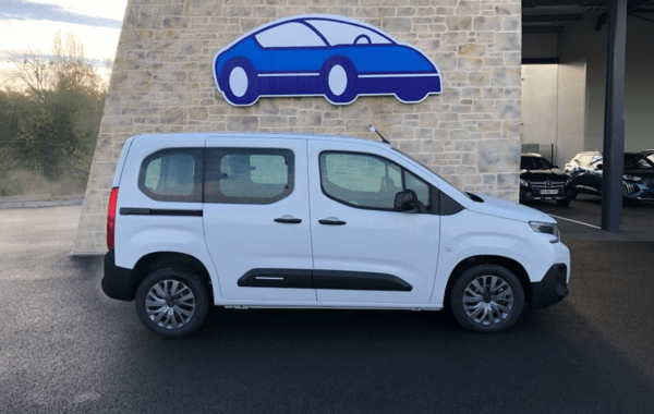 citroen-berlingo-taille-m-1-5-bluehdi-130ch-s-s-plus-5-places - 925404713