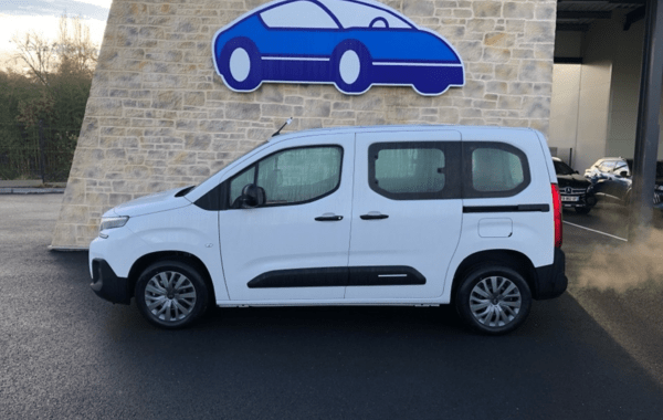 citroen-berlingo-taille-m-1-5-bluehdi-130ch-s-s-plus-5-places - 925404713