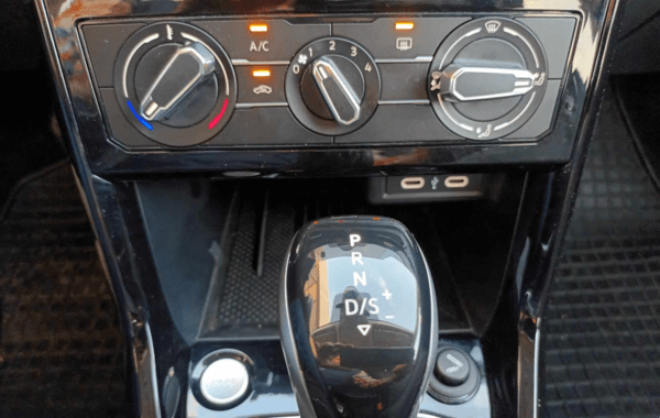 volkswagen-t-cross-1-0-tsi-116ch-life-plus-dsg7 - 925444713