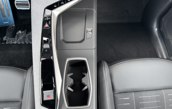 peugeot-3008-1-2-hybrid-145ch-gt-e-dcs6 - 926034713