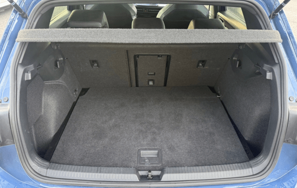 volkswagen-golf-viii-2-0-tdi-150ch-r-line-dsg7 - 926384713