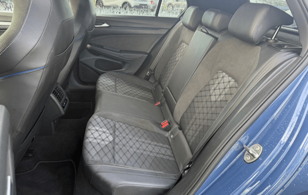 volkswagen-golf-viii-2-0-tdi-150ch-r-line-dsg7 - 926384713