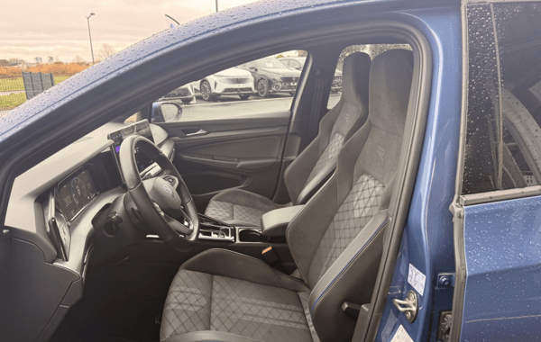 volkswagen-golf-viii-2-0-tdi-150ch-r-line-dsg7 - 926394713