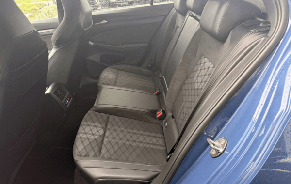 volkswagen-golf-viii-2-0-tdi-150ch-r-line-dsg7 - 926414713