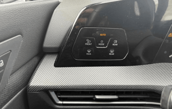 volkswagen-golf-viii-2-0-tdi-150ch-r-line-dsg7 - 926584713