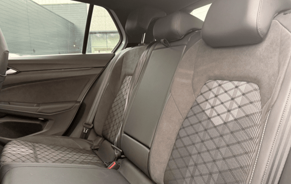 volkswagen-golf-viii-2-0-tdi-150ch-r-line-dsg7 - 926634713