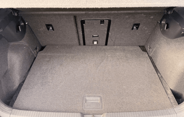 volkswagen-golf-viii-2-0-tdi-150ch-r-line-dsg7 - 926634713