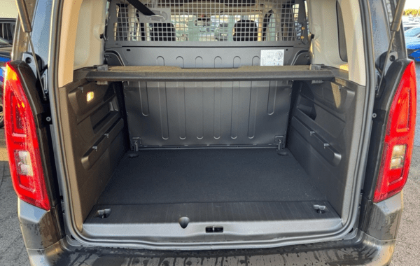 citroen-berlingo-taille-m-1-5-bluehdi-130ch-s-s-max-eat8-5-places - 926654713